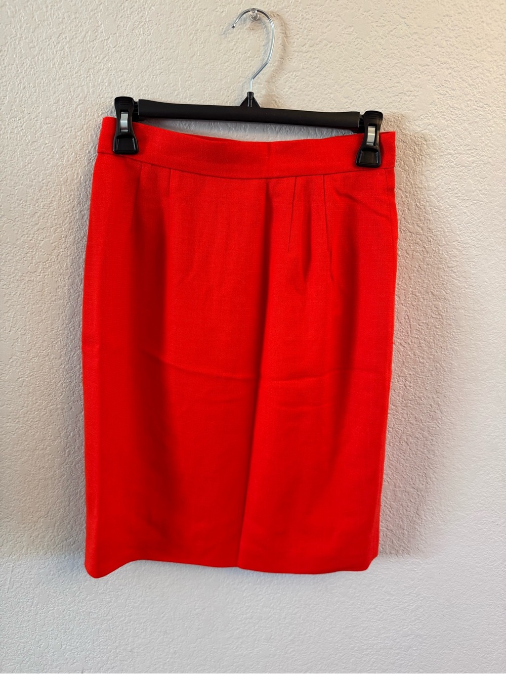 Vintage Anne Klein II Red Wool Pencil Skirt Size 6 - AS IS Flaw